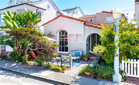 There are 23 active apartments for rent in Newport Beach, which spend an average of 62 days on the market. . Apartments for rent newport beach